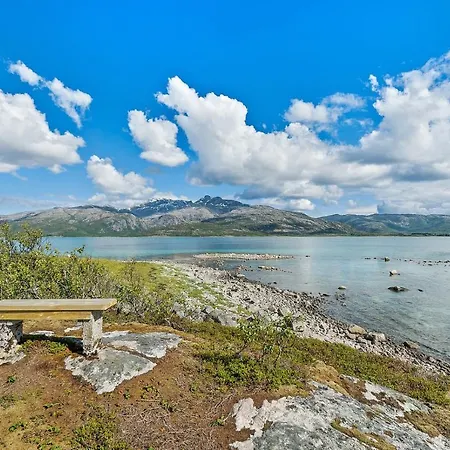 With Seaview Holiday home Lodingen