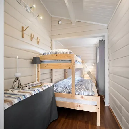 Holiday home With Seaview